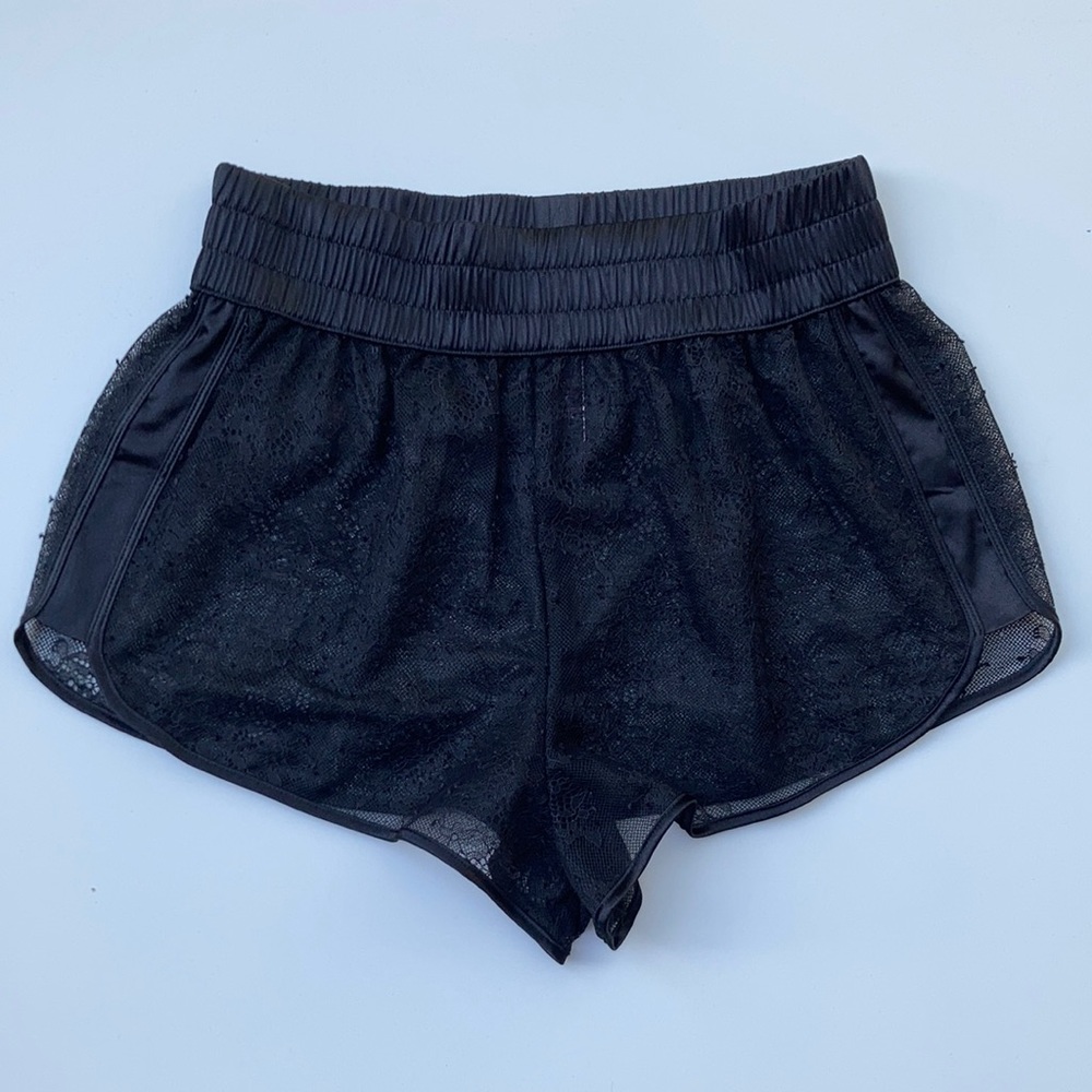 NEW 🥰 Victoria’s Secret sleep bottoms 💘